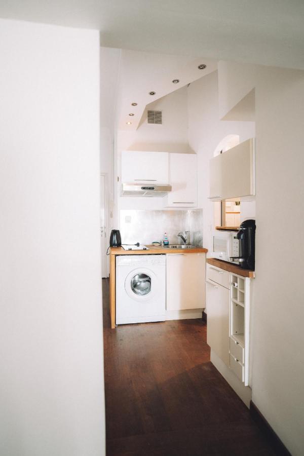 Cannes Centre Ville- Bel Appartement Studio + Mezzanine Luaran gambar