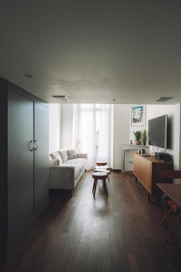 Cannes Centre Ville- Bel Appartement Studio + Mezzanine Luaran gambar